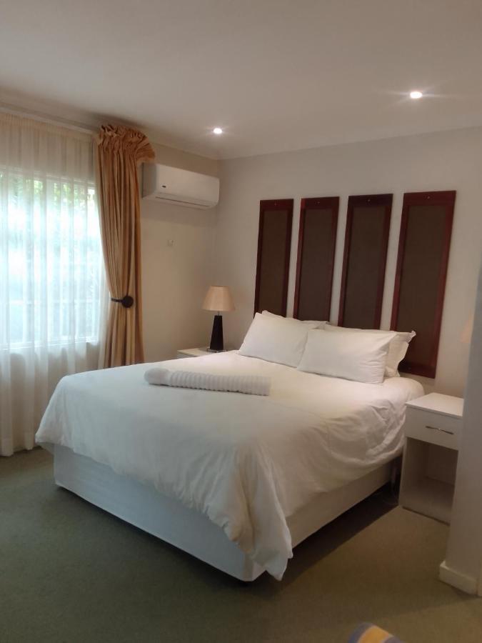 Botleng Guest House Boqate Экстерьер фото