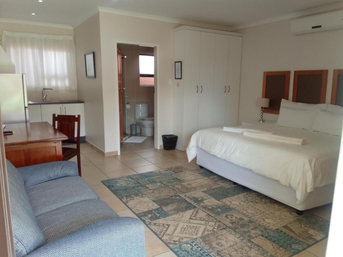 Botleng Guest House Boqate Экстерьер фото